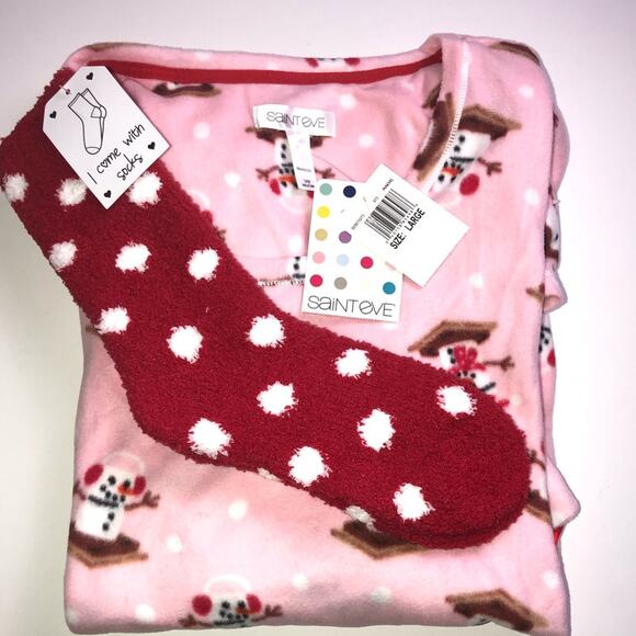 Beautiful Saint Eve Sleep Shirt w/Matching Socks - Picture 5 of 8